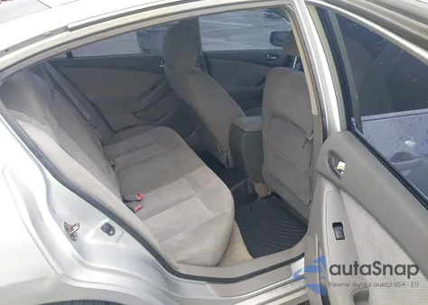 2007 Nissan Altima 2.5 S from USA, damaged, VIN 1N4AL21E27C204007